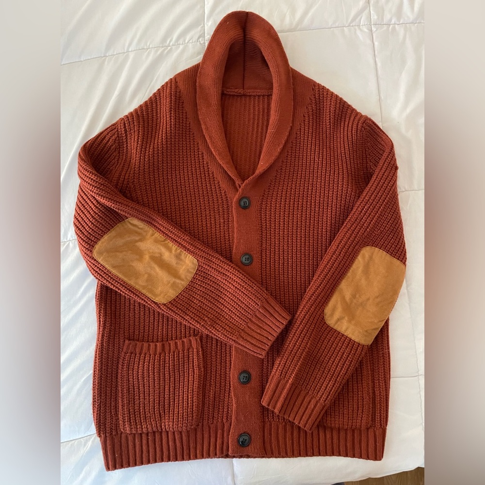 Men’s large burnt orange thick sweater with tan suede elbow patches